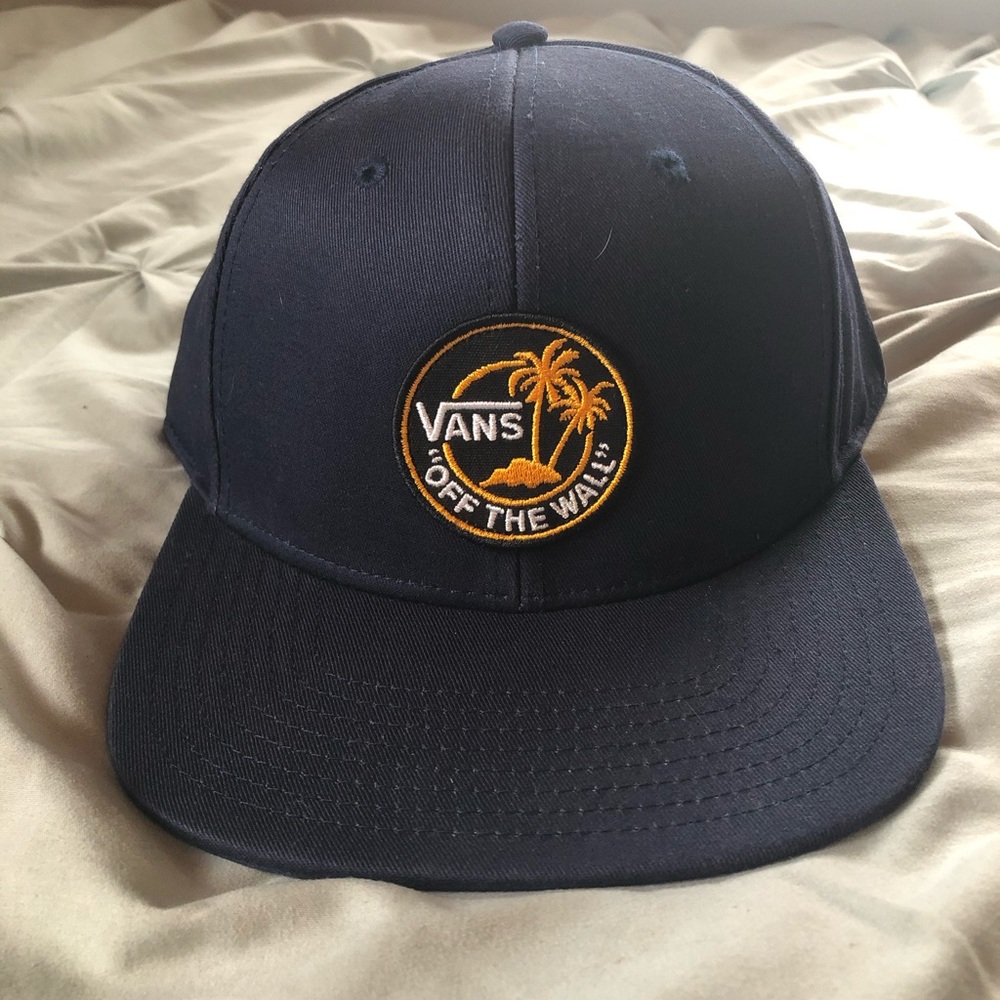 TILLYS Vans “OFF THE WALL” blue SnapBack hat